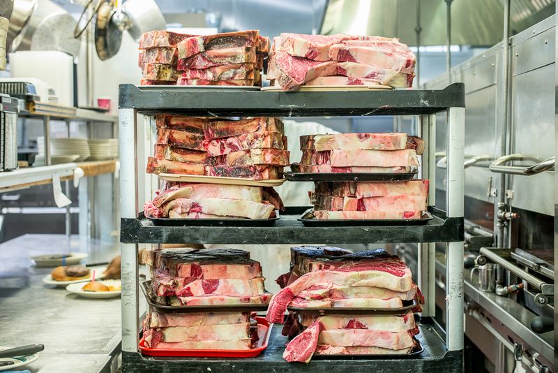 RACKS-peter-luger-porterhouse-new-york