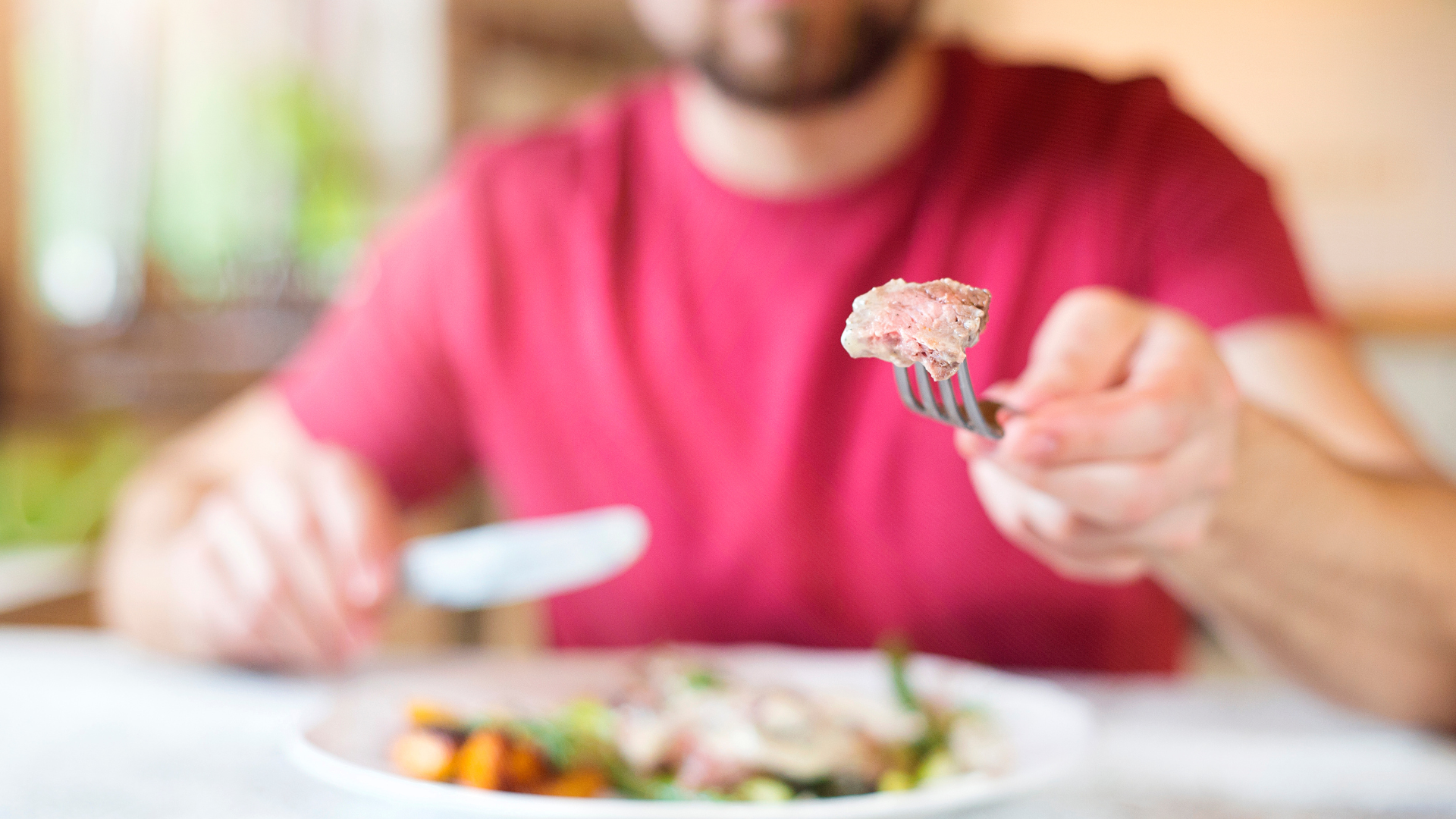 98% dos lares dos EUA estão comprando carne: novo relatório mostra vendas recordes